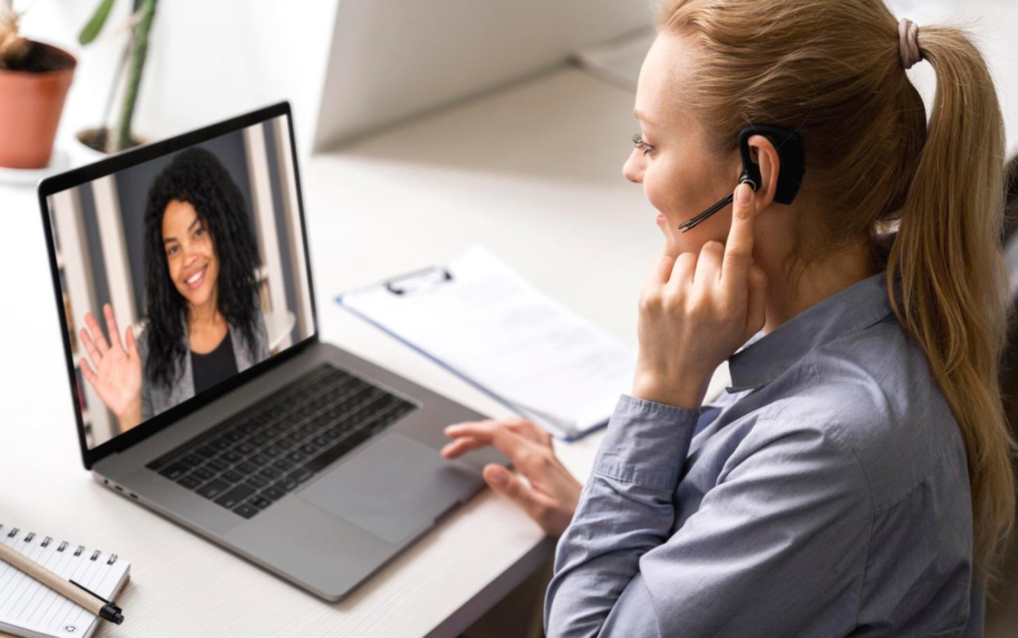 Collaborative workspace during financial modeling session